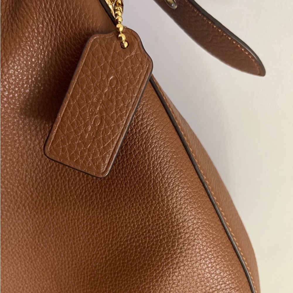 Coach Pebbled Leather Tan Cognac Brown Shoulder Bag Crossbody Chic Minimalist - Picture 15 of 16